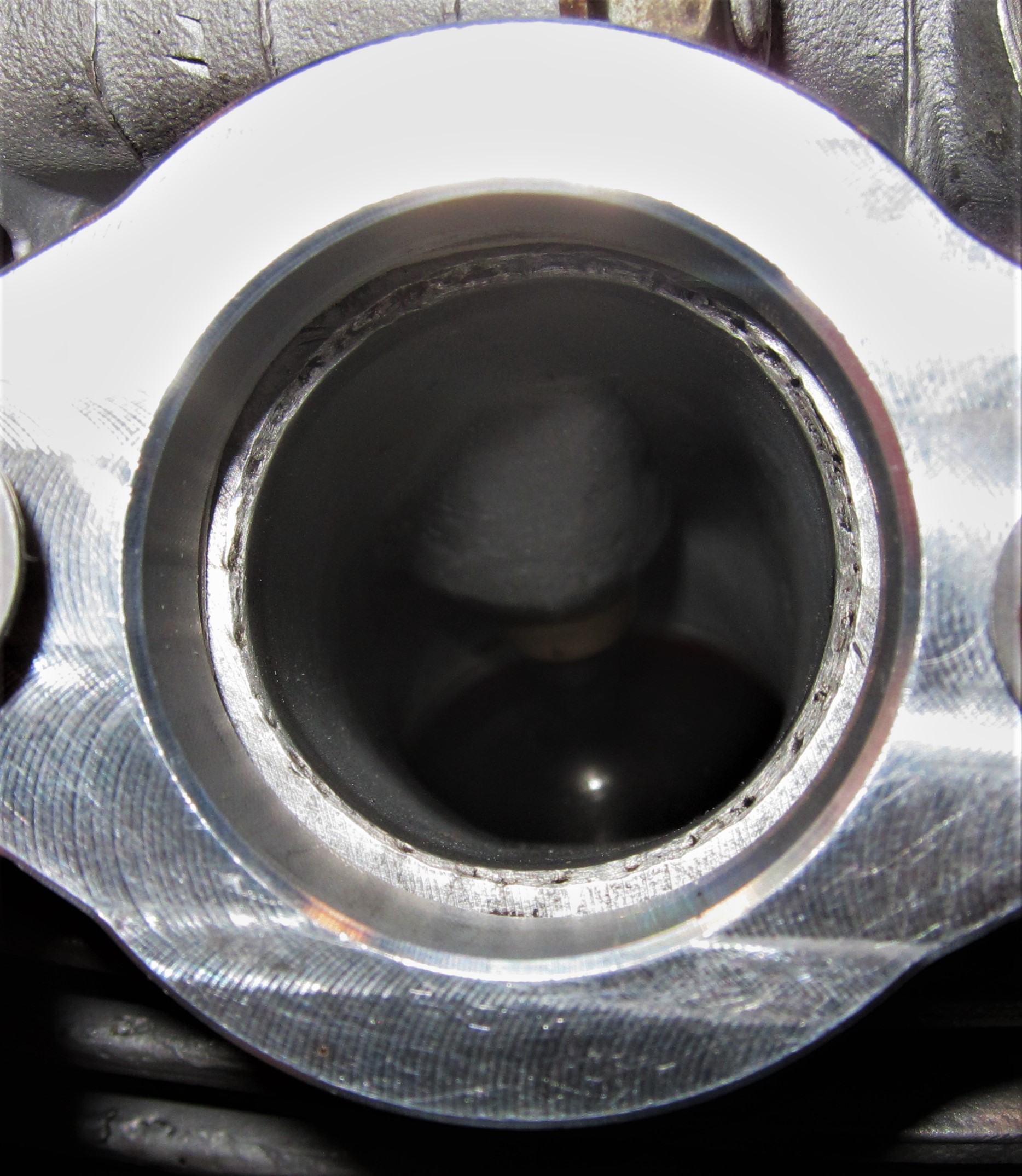 RE500headport.JPG