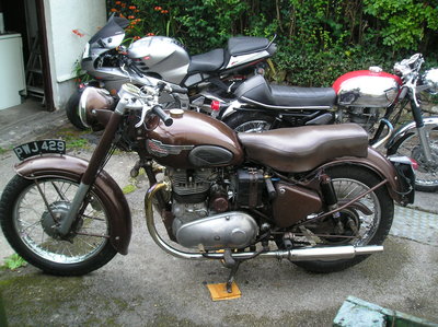 R.E. 700 twin P+T 060.jpg