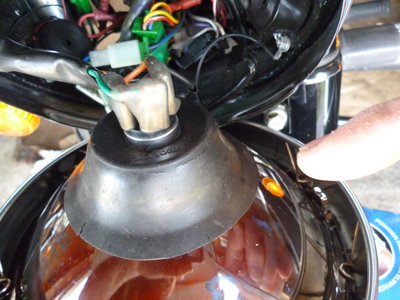 Headlight springs.JPG