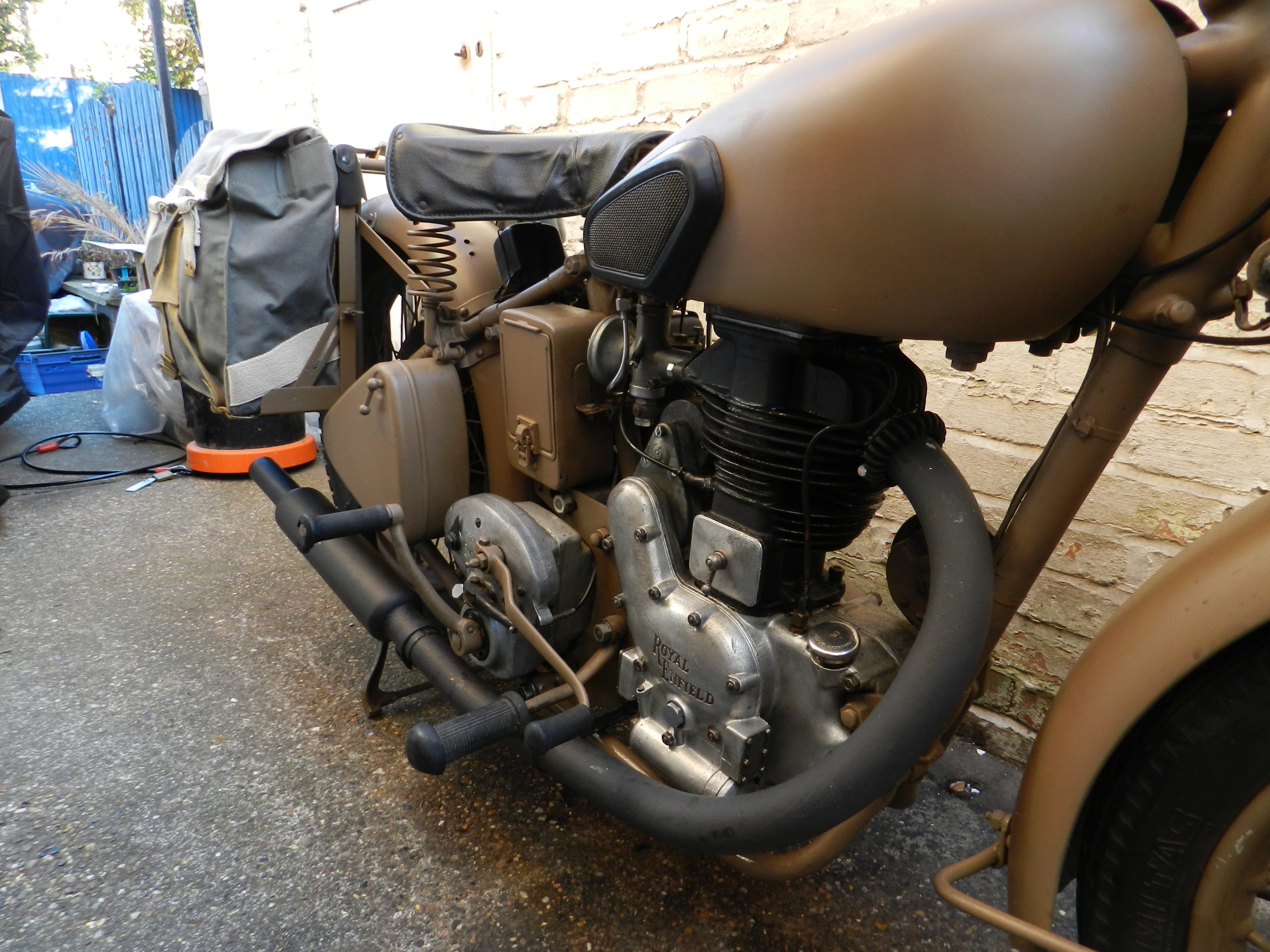 Royal Enfield Pics 004.JPG